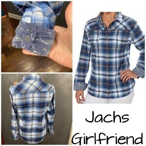JACHS GIRLFRIEND Bea Flannel Button Up Shirt.  Blue plaid.  Boyfriend, grunge